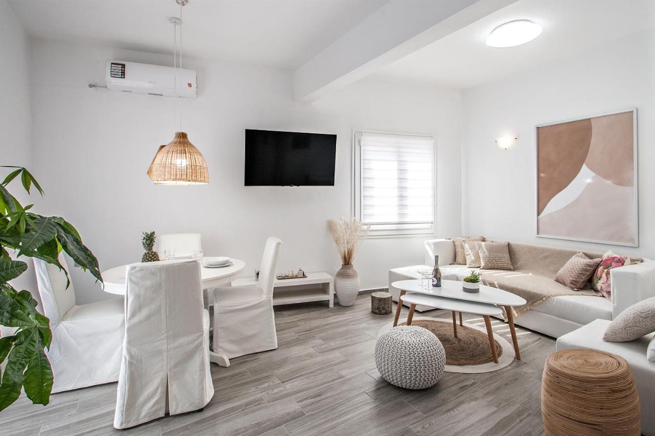 Capolavoro, Boutique Apartment With Unique Rooftop Σκιάθος Πόλη Εξωτερικό φωτογραφία