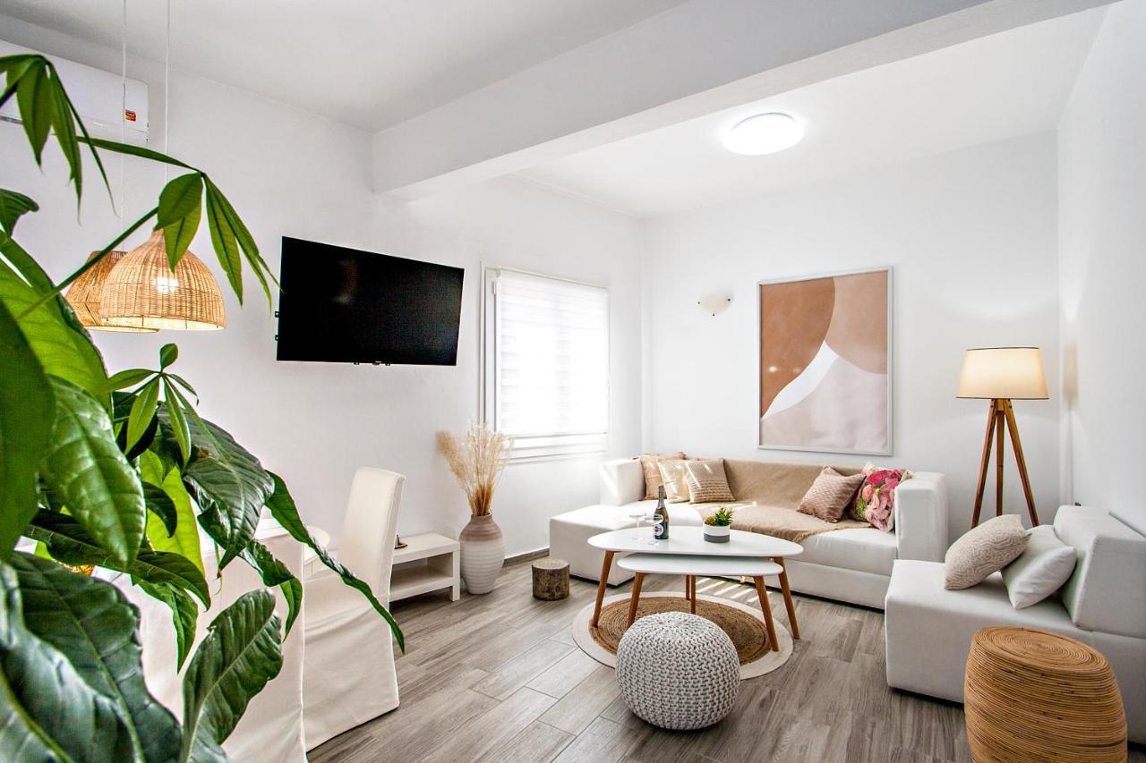 Capolavoro, Boutique Apartment With Unique Rooftop Σκιάθος Πόλη Εξωτερικό φωτογραφία